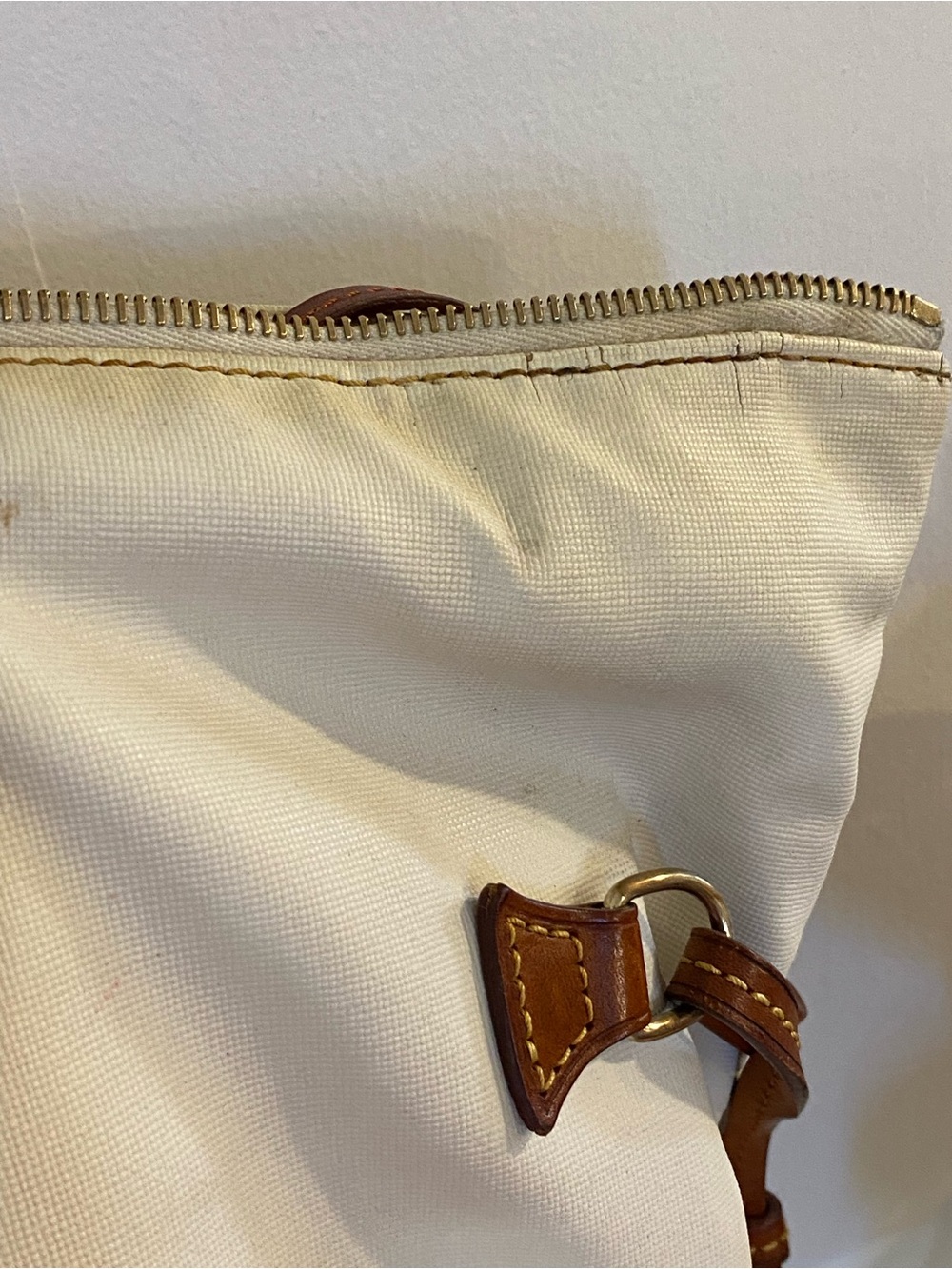 Dooney & Bourke Nylon Tote in Cream🌺 - Picture 13 of 15